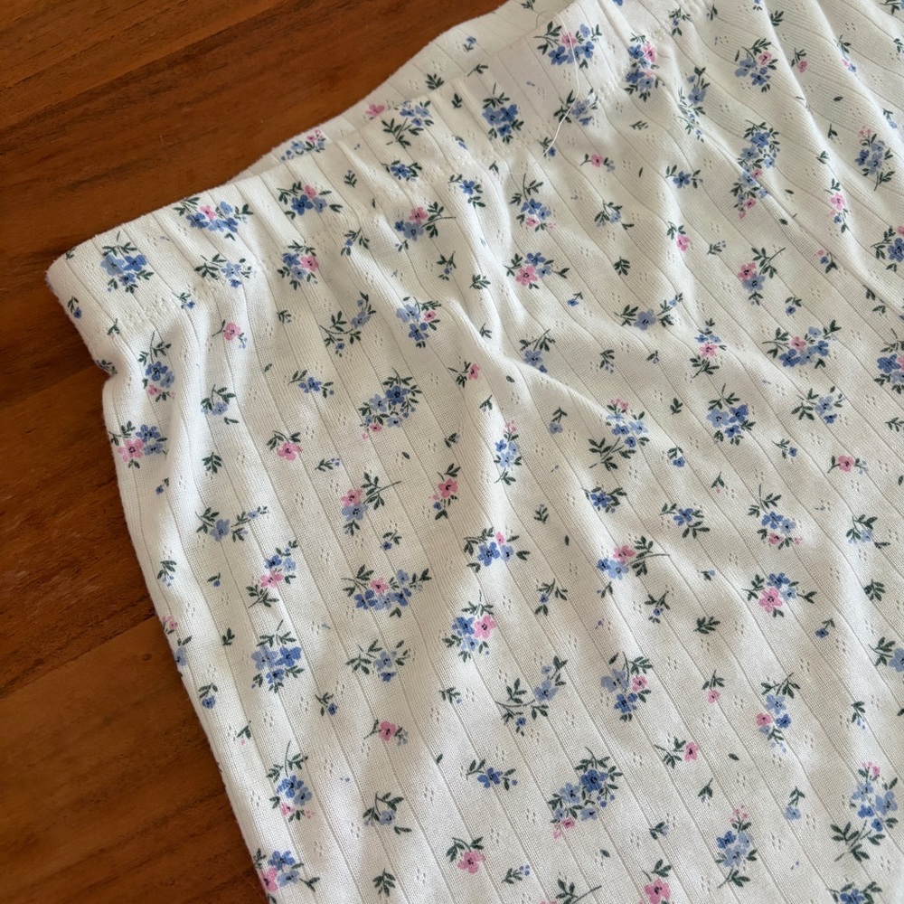 Pointelle floral shorts